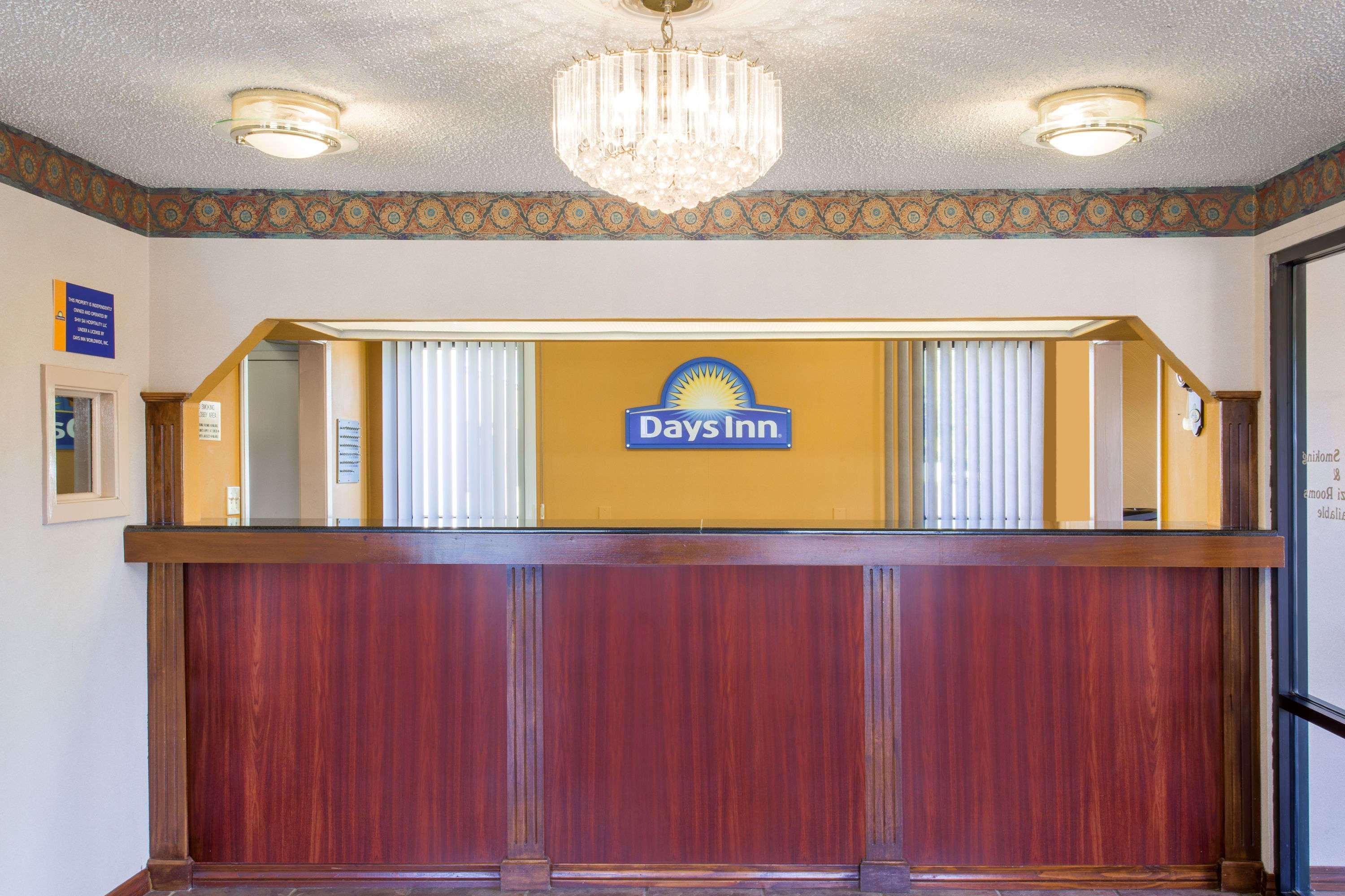 Days Inn By Wyndham Picayune Exterior photo